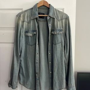 denim shirt. excellent condition